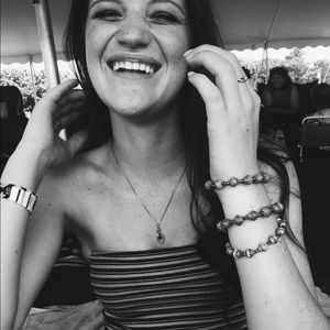 Meet your Posher, Madison